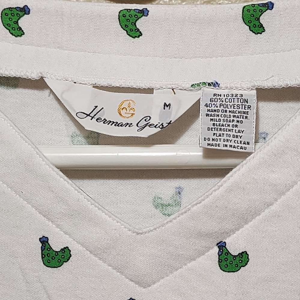 Vintage Chicken Hen Vneck Top - Picture 4 of 4